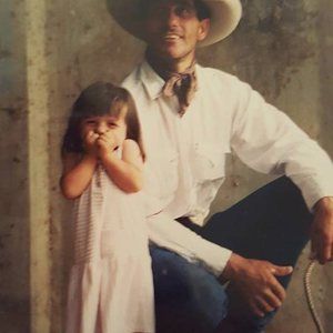 Meet your Posher, Wylee